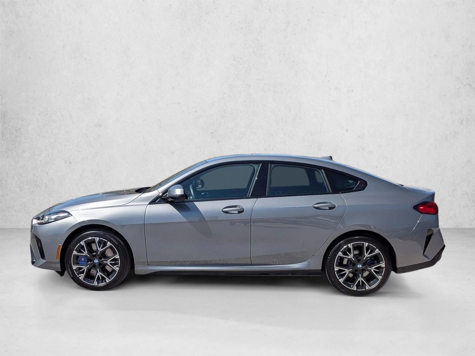 Thumbnail: 2025 BMW 2 Series - 2