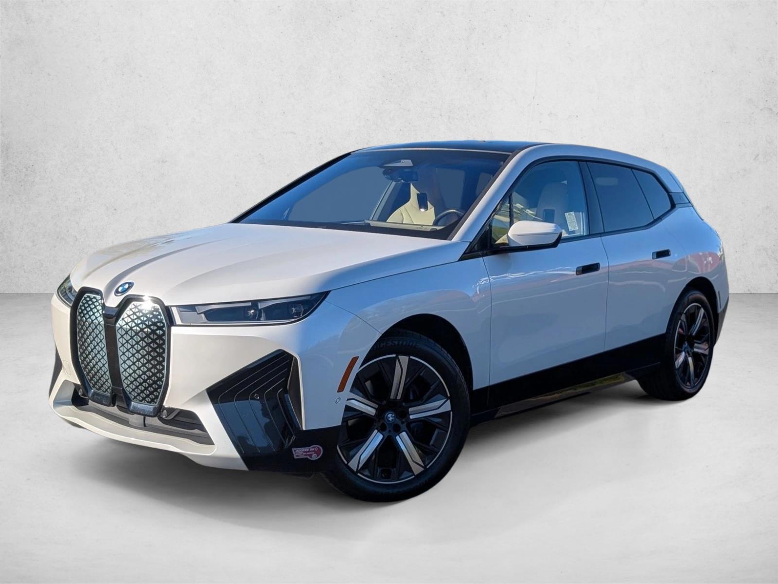 Thumbnail: 2023 BMW iX - 1