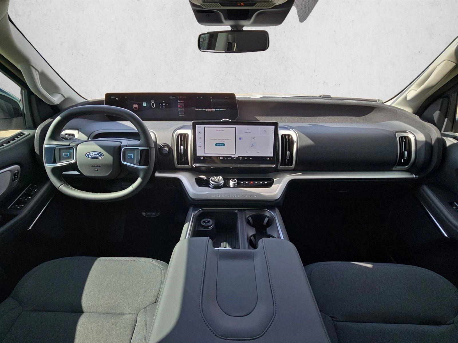 Thumbnail: 2026 Ford Expedition - 3