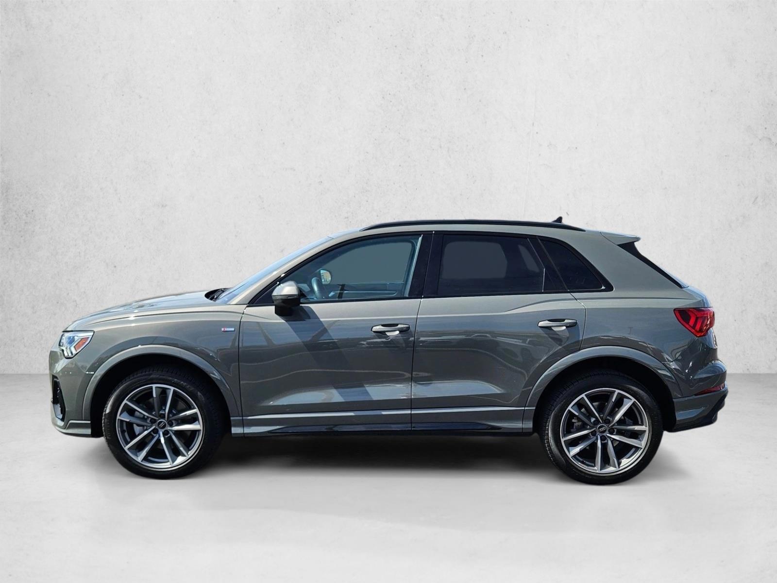 Thumbnail: 2025 Audi Q3 - 2