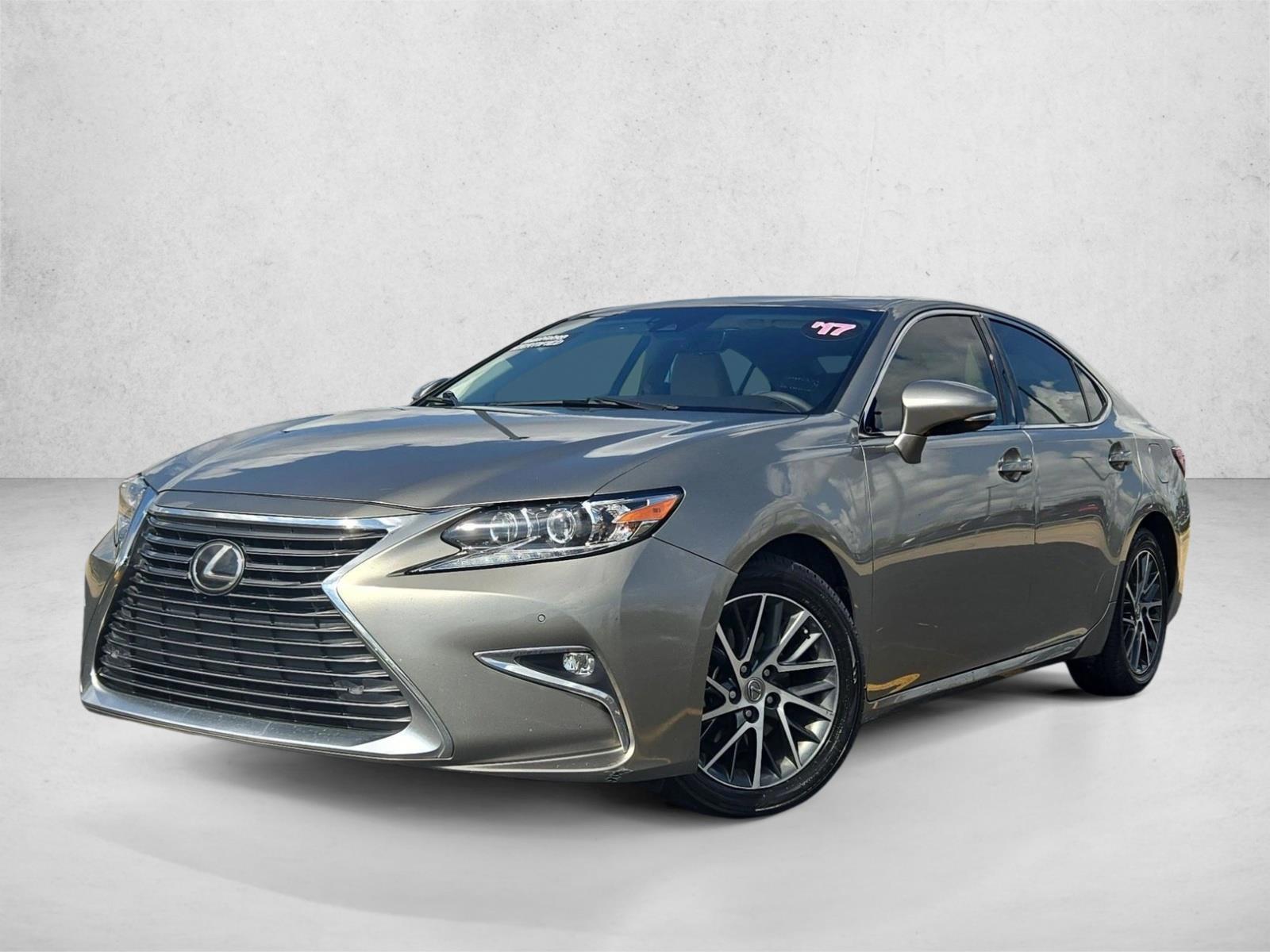 2017 Lexus ES