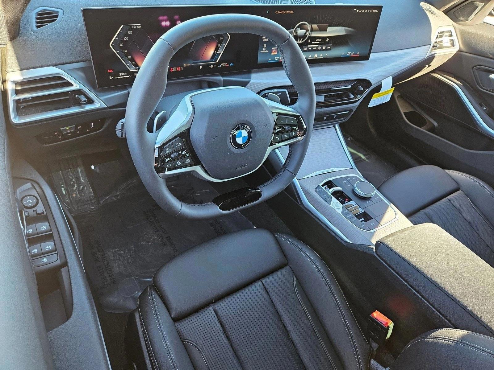 Thumbnail: 2026 BMW 3 Series - 3