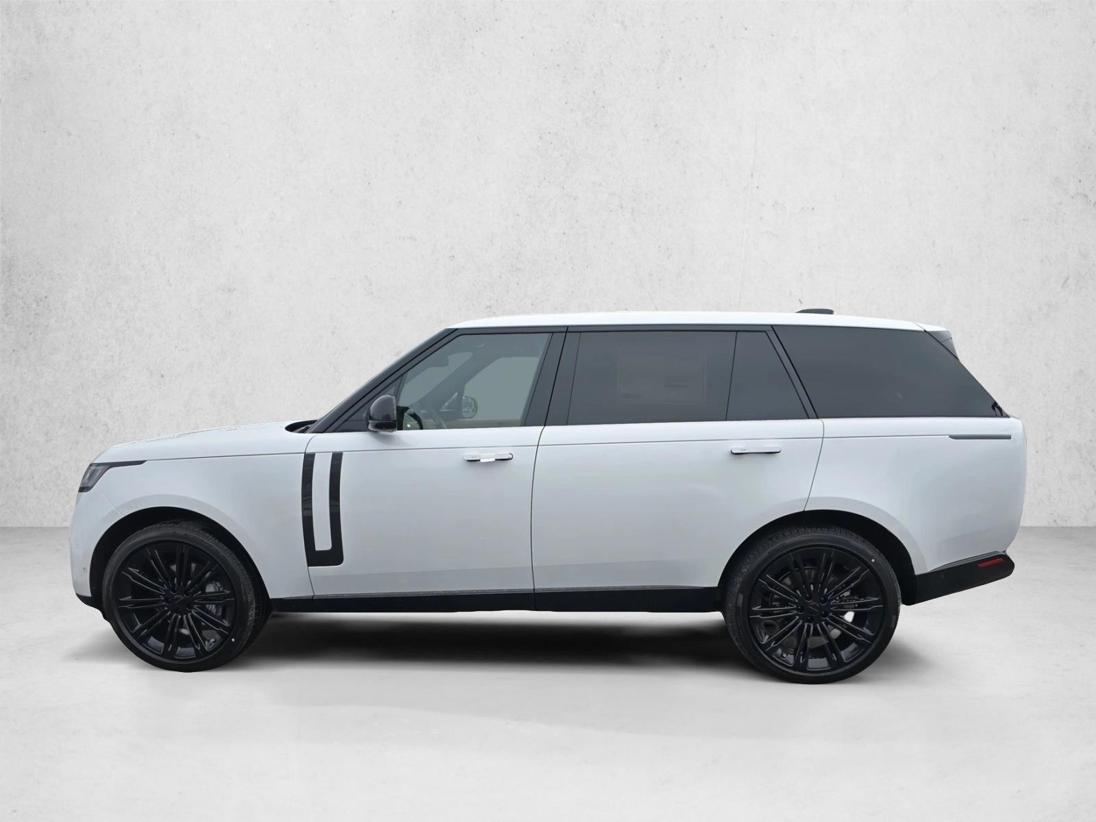 Thumbnail: 2026 Land Rover Range Rover - 2