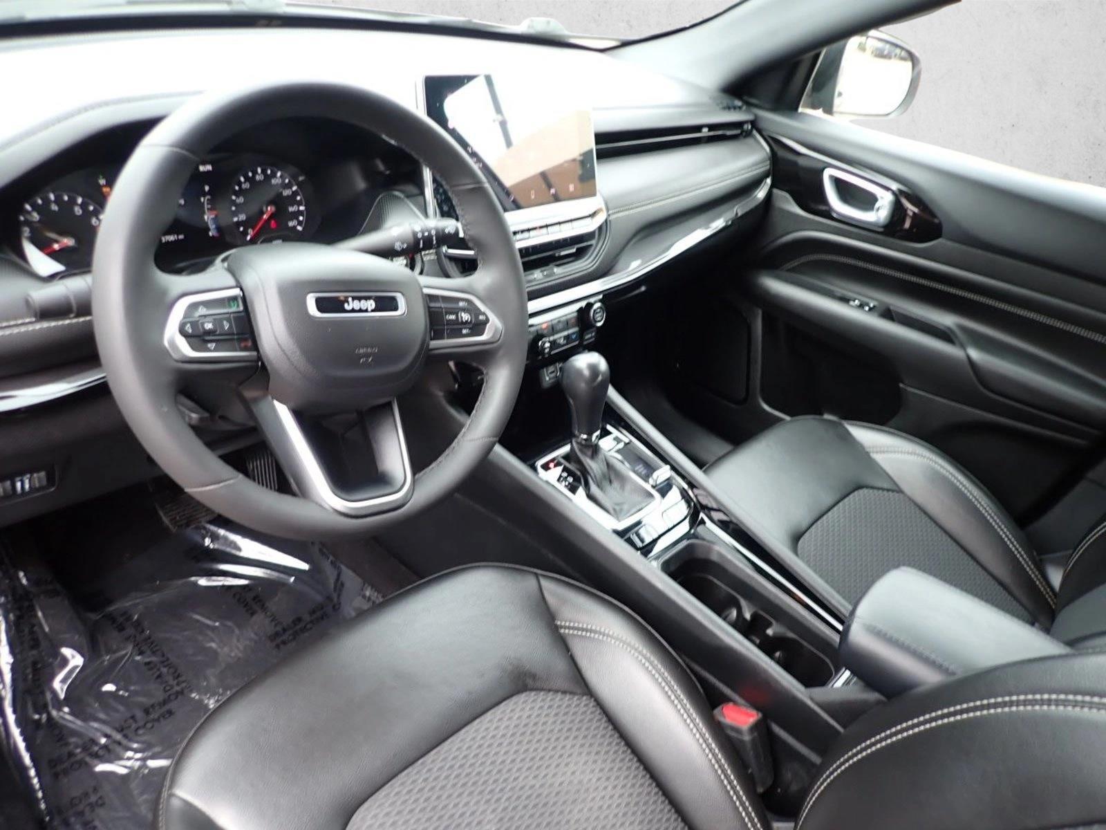 Thumbnail: 2023 Jeep Compass - 3