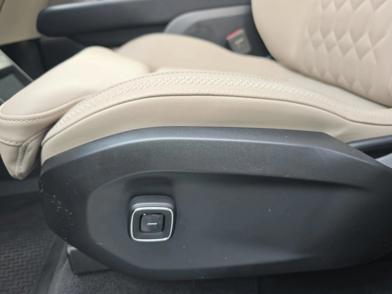 2025 Volvo EX90