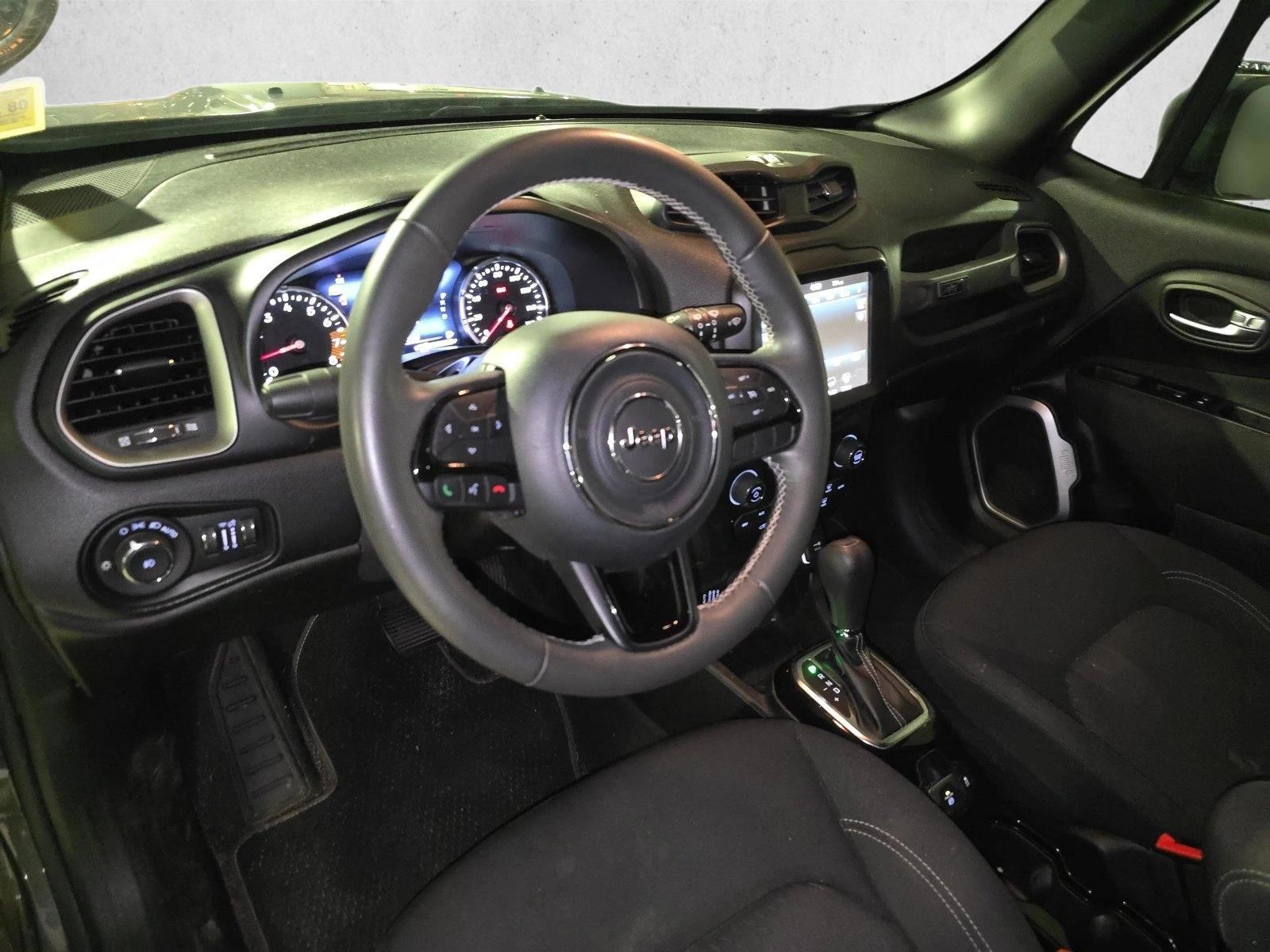 Thumbnail: 2021 Jeep Renegade - 4