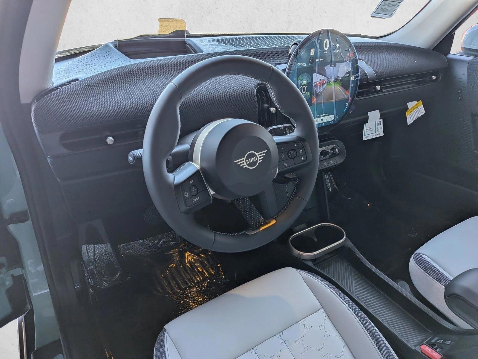 Thumbnail: 2026 MINI Cooper Hardtop - 3