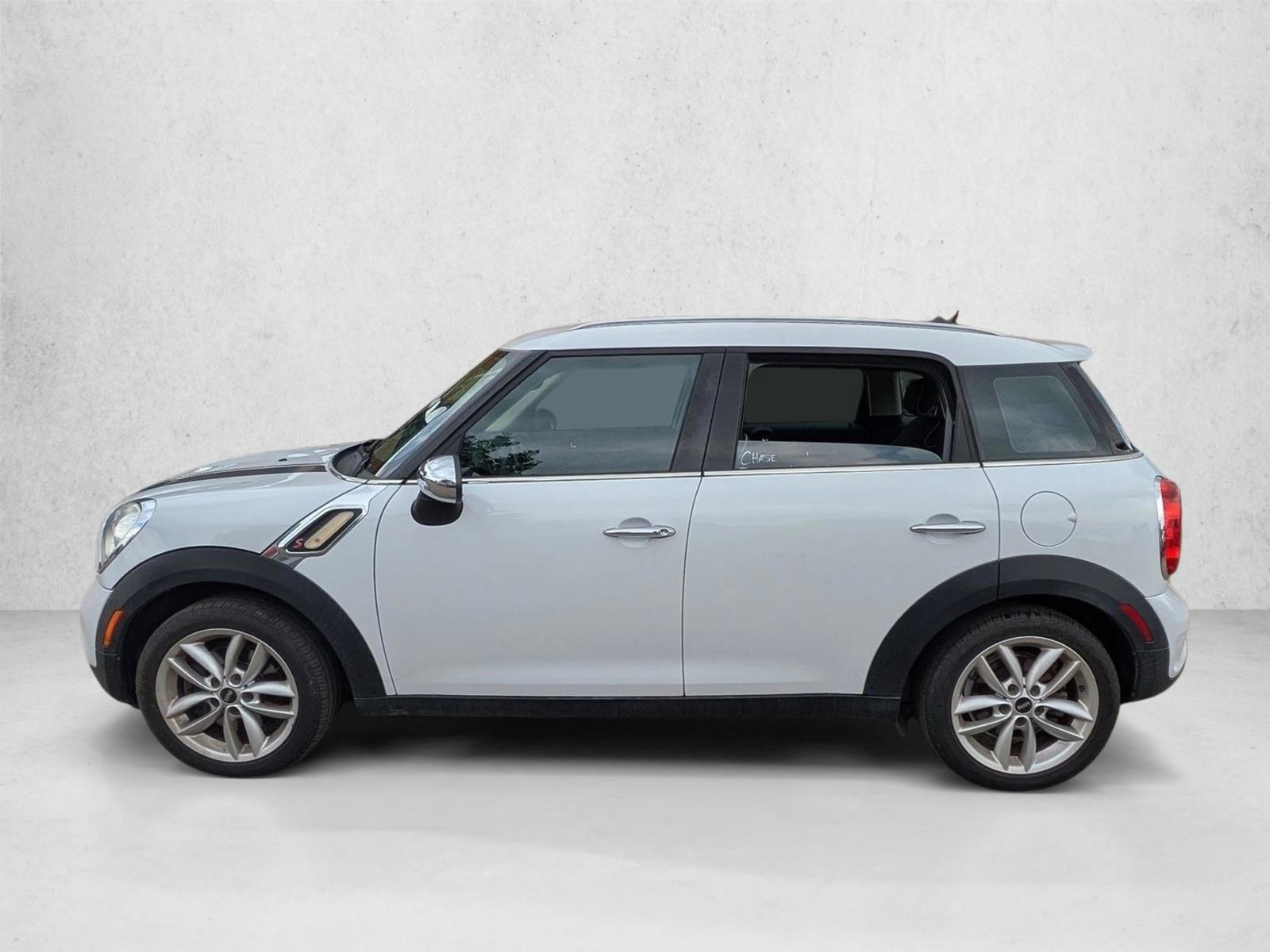 Thumbnail: 2012 MINI Cooper Countryman - 2