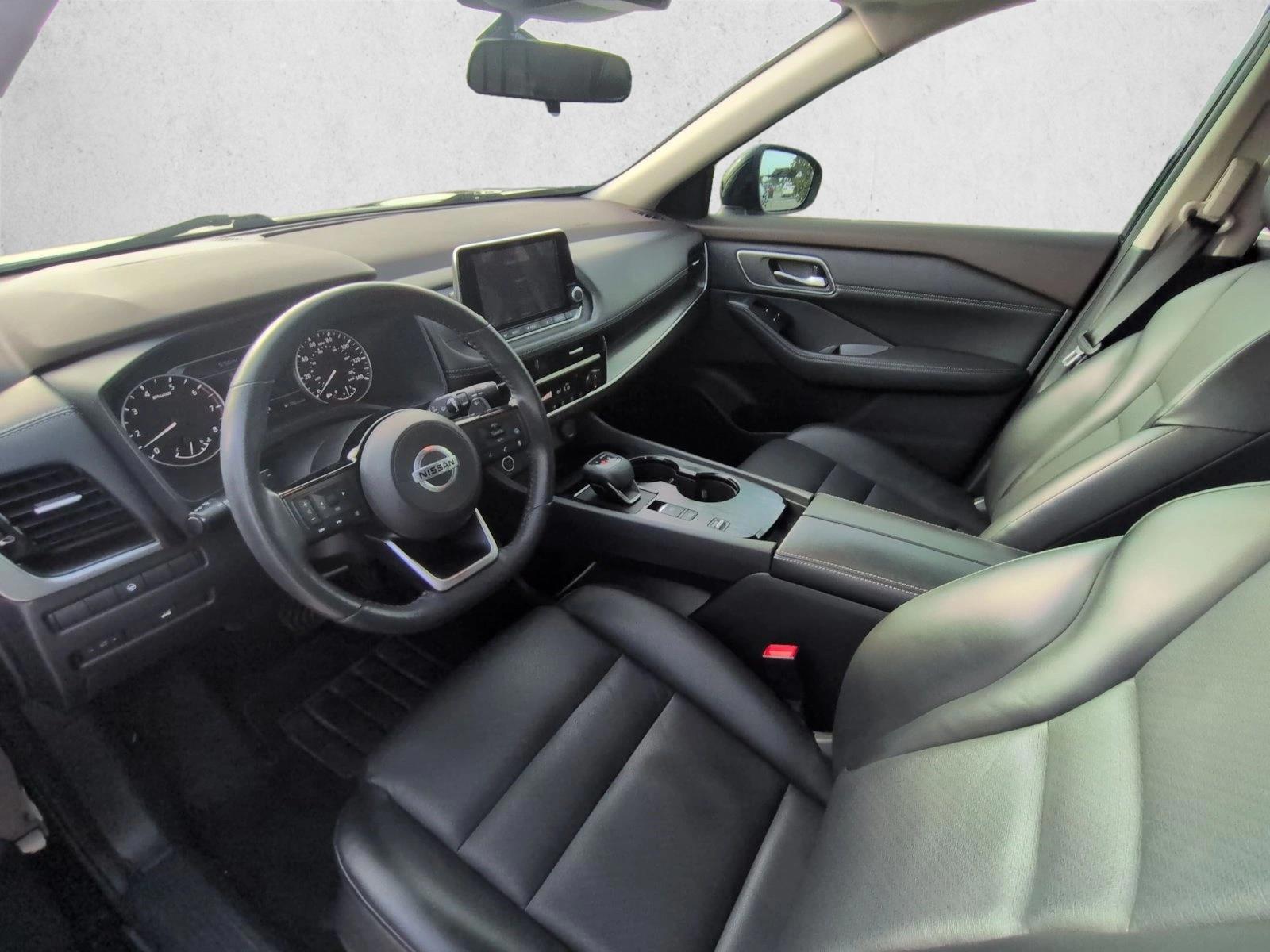 Thumbnail: 2021 Nissan Rogue - 3