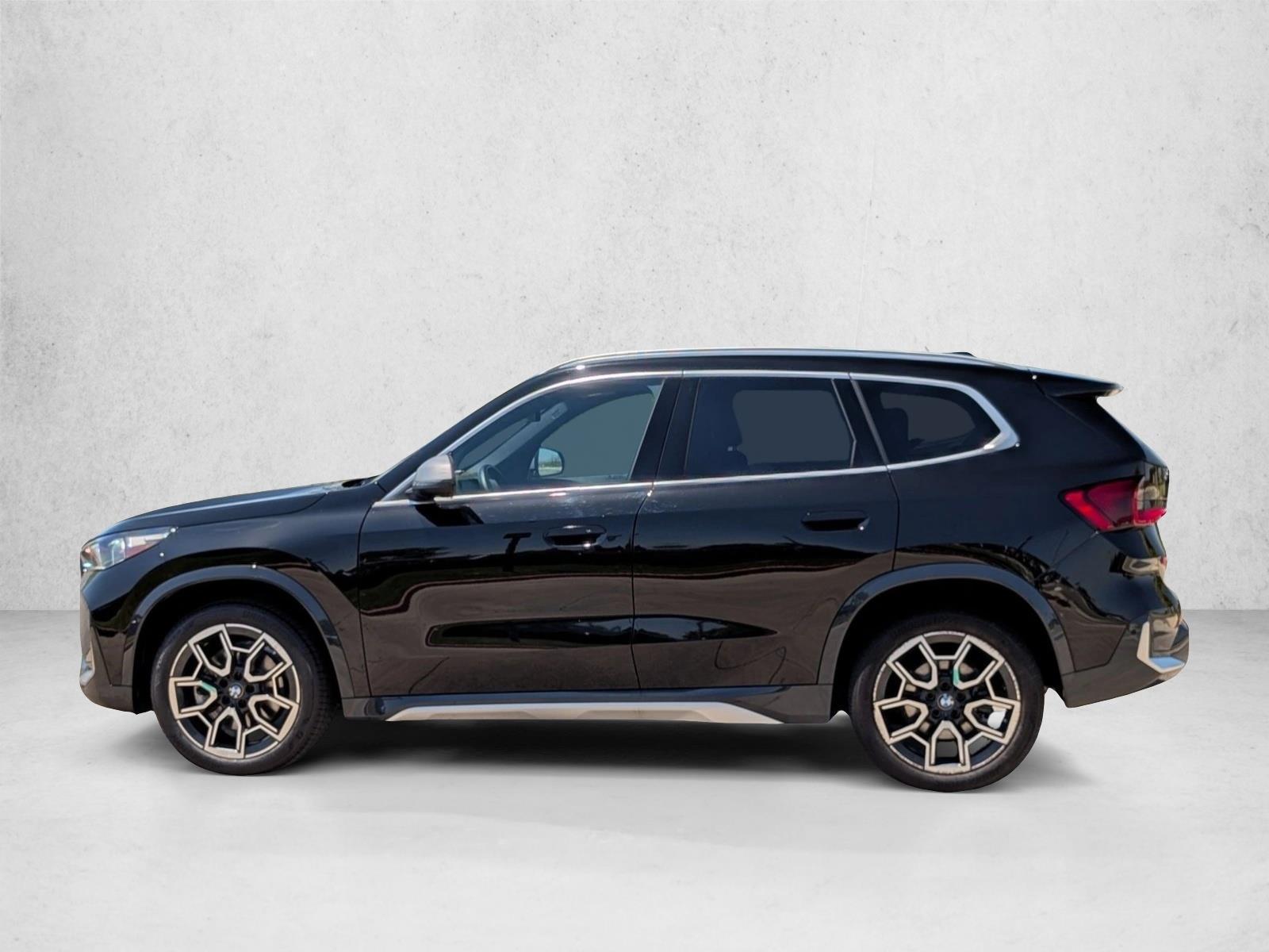 Thumbnail: 2023 BMW X1 - 2