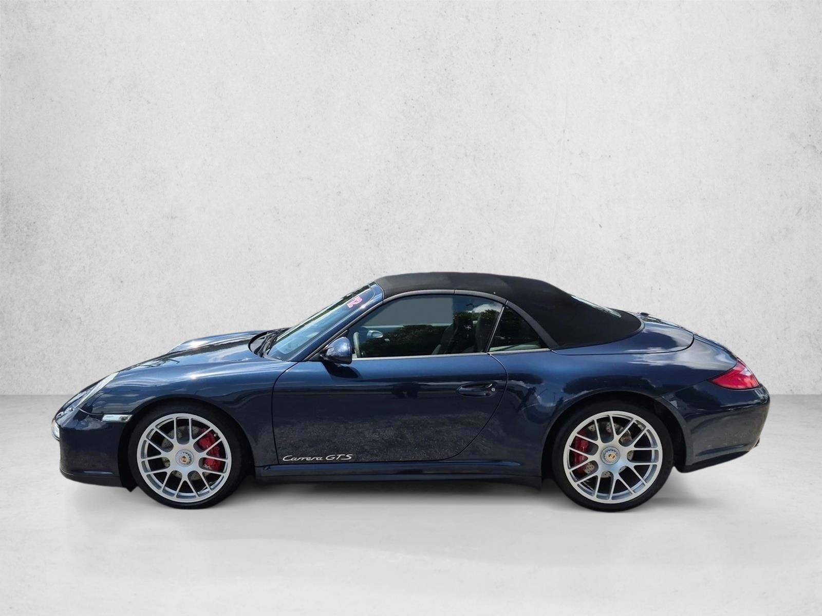Thumbnail: 2012 Porsche 911 - 2