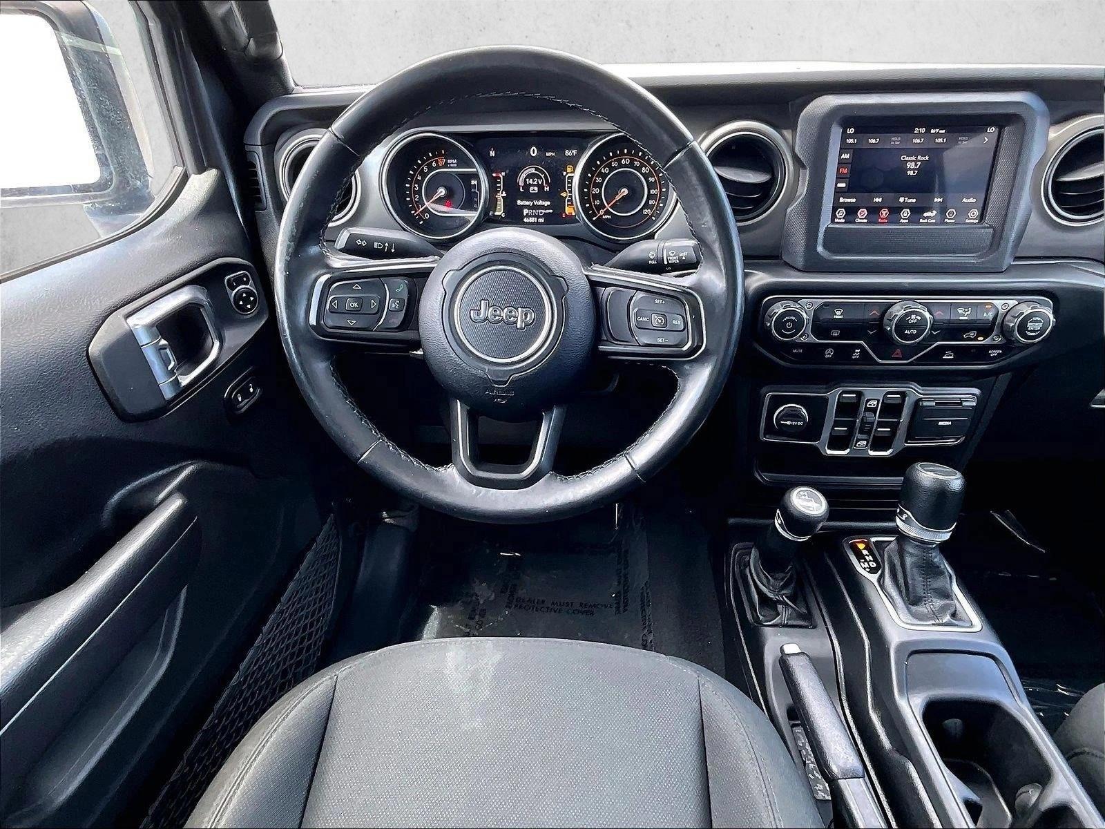 Thumbnail: 2021 Jeep Gladiator - 3