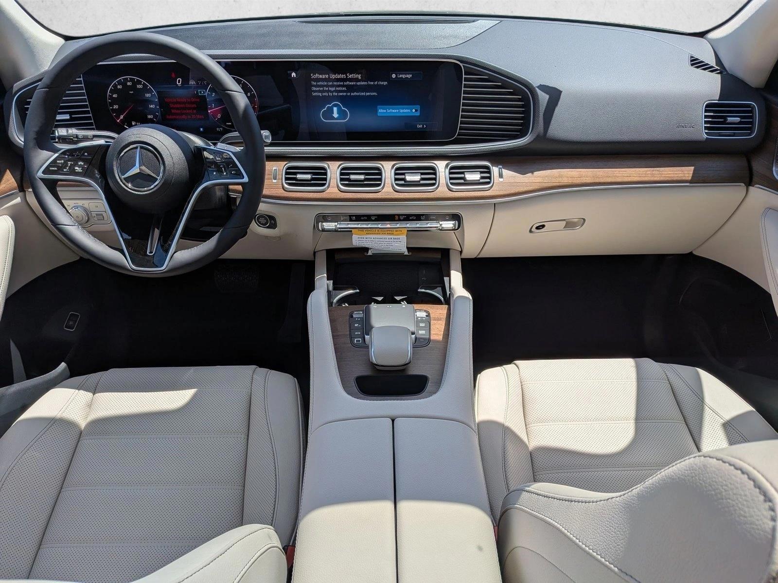 Thumbnail: 2026 Mercedes-Benz GLE - 4