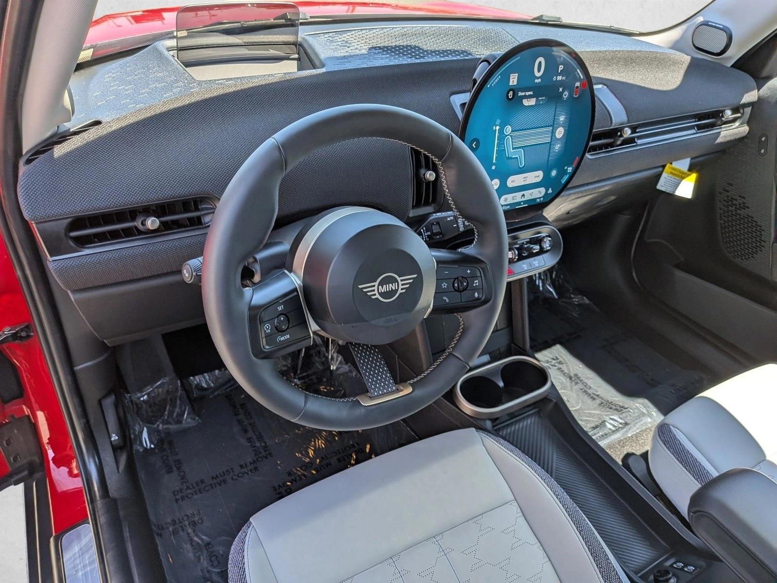 Thumbnail: 2025 MINI Cooper Hardtop - 3