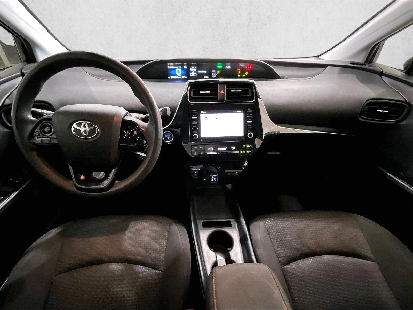 Thumbnail: 2021 Toyota Prius - 3