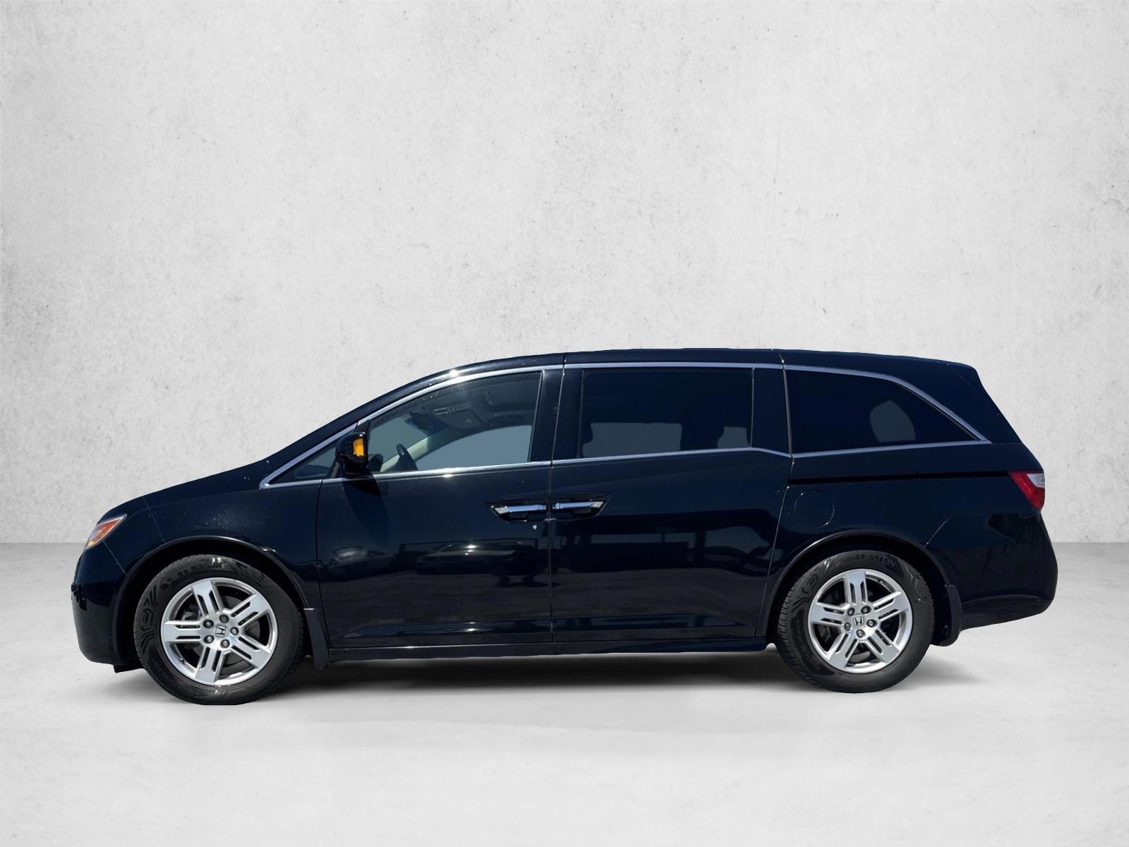 Thumbnail: 2012 Honda Odyssey - 2