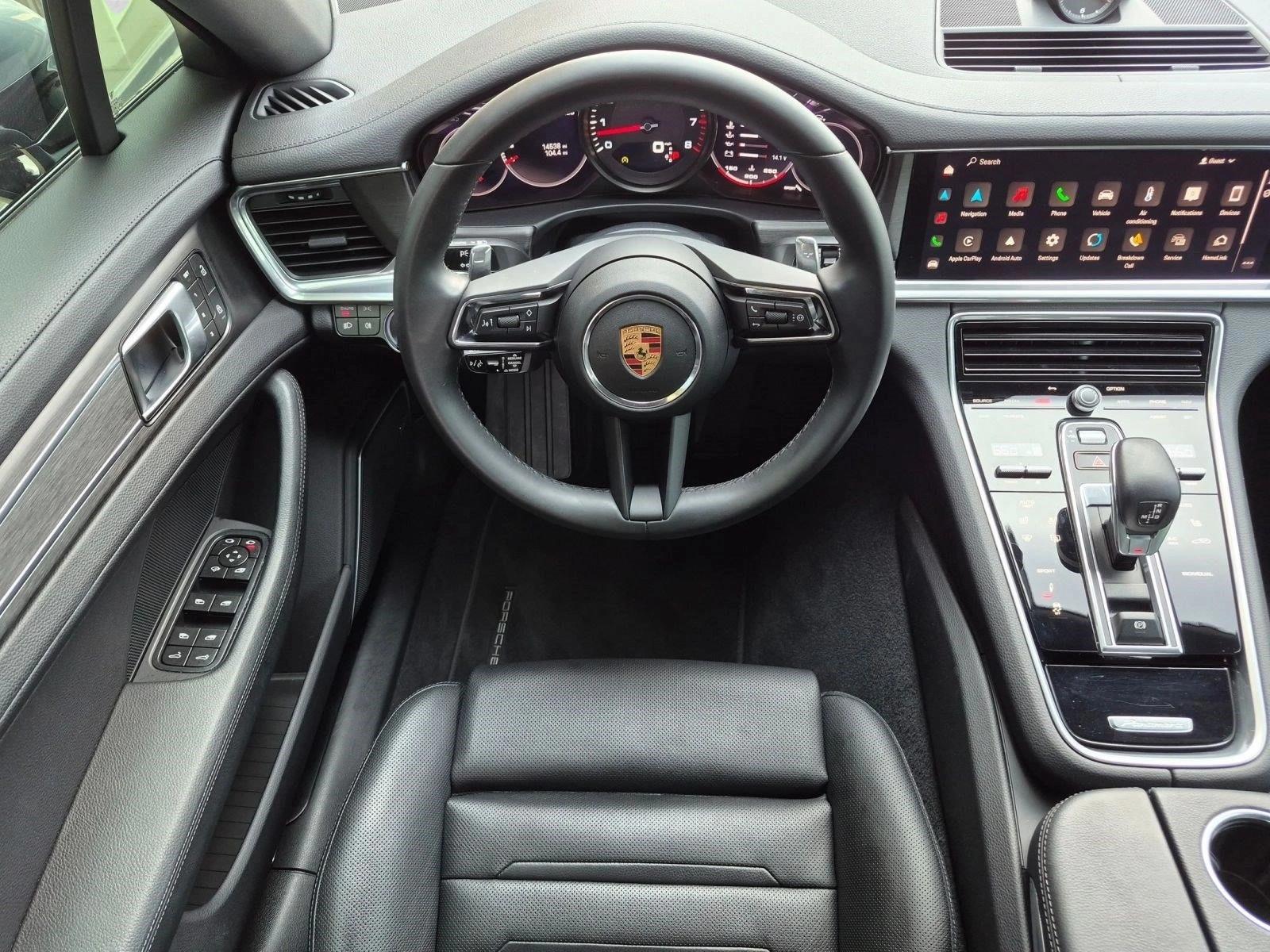 Thumbnail: 2023 Porsche Panamera - 4