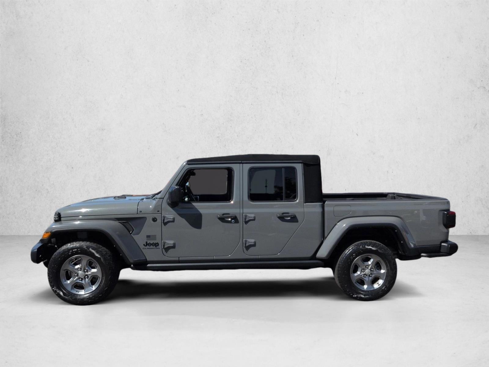 Thumbnail: 2021 Jeep Gladiator - 3