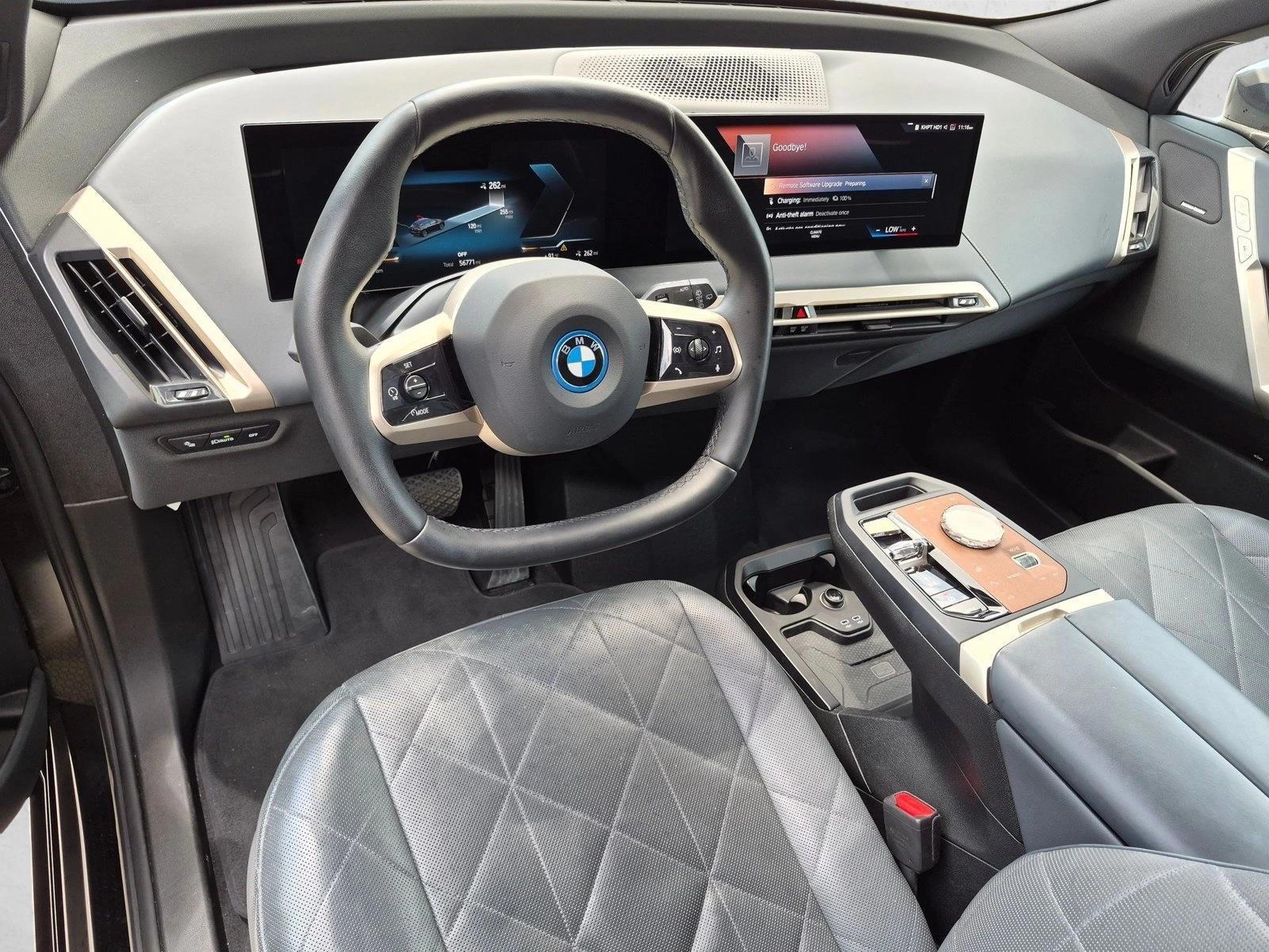 Thumbnail: 2023 BMW iX - 3