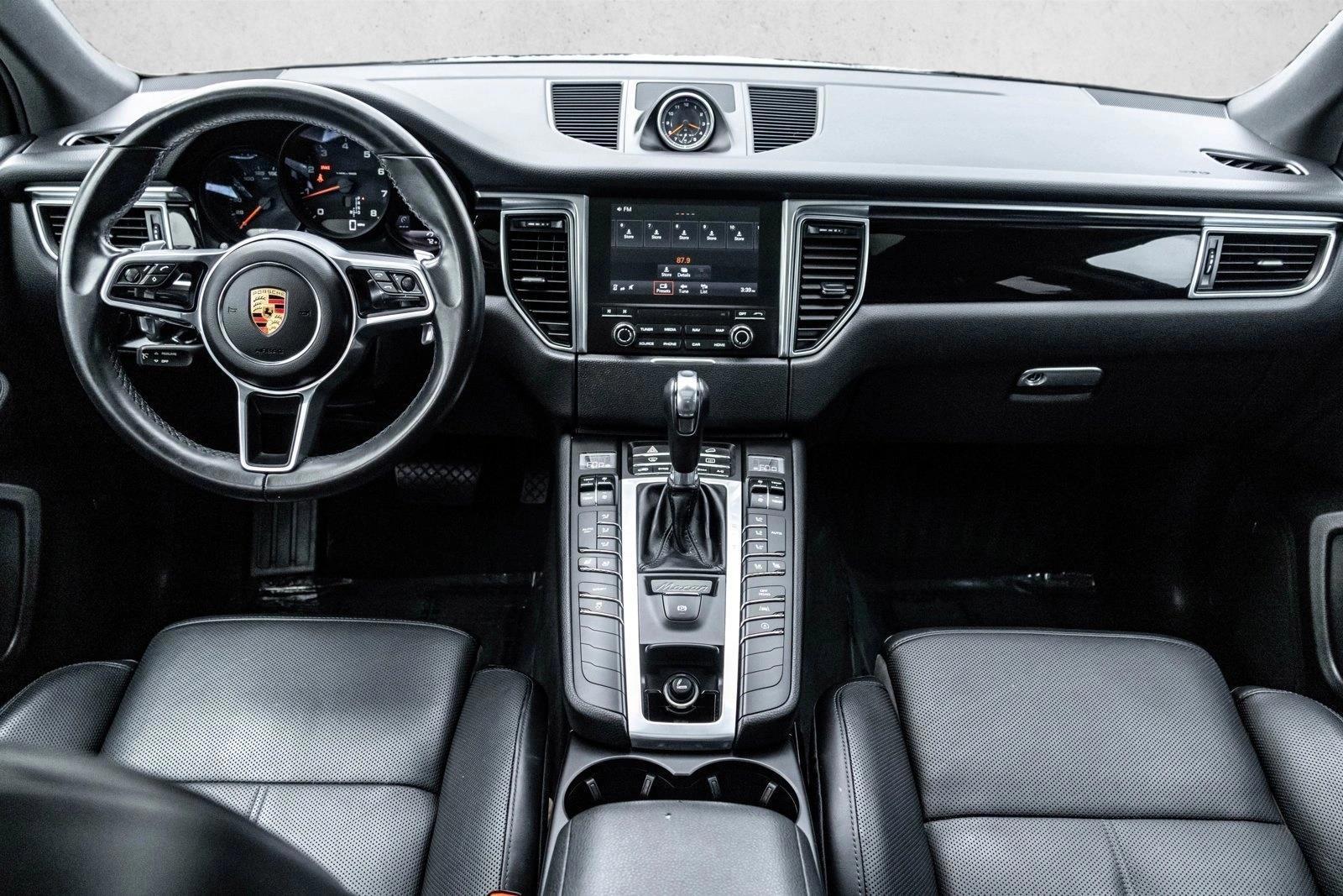 Thumbnail: 2018 Porsche Macan - 4