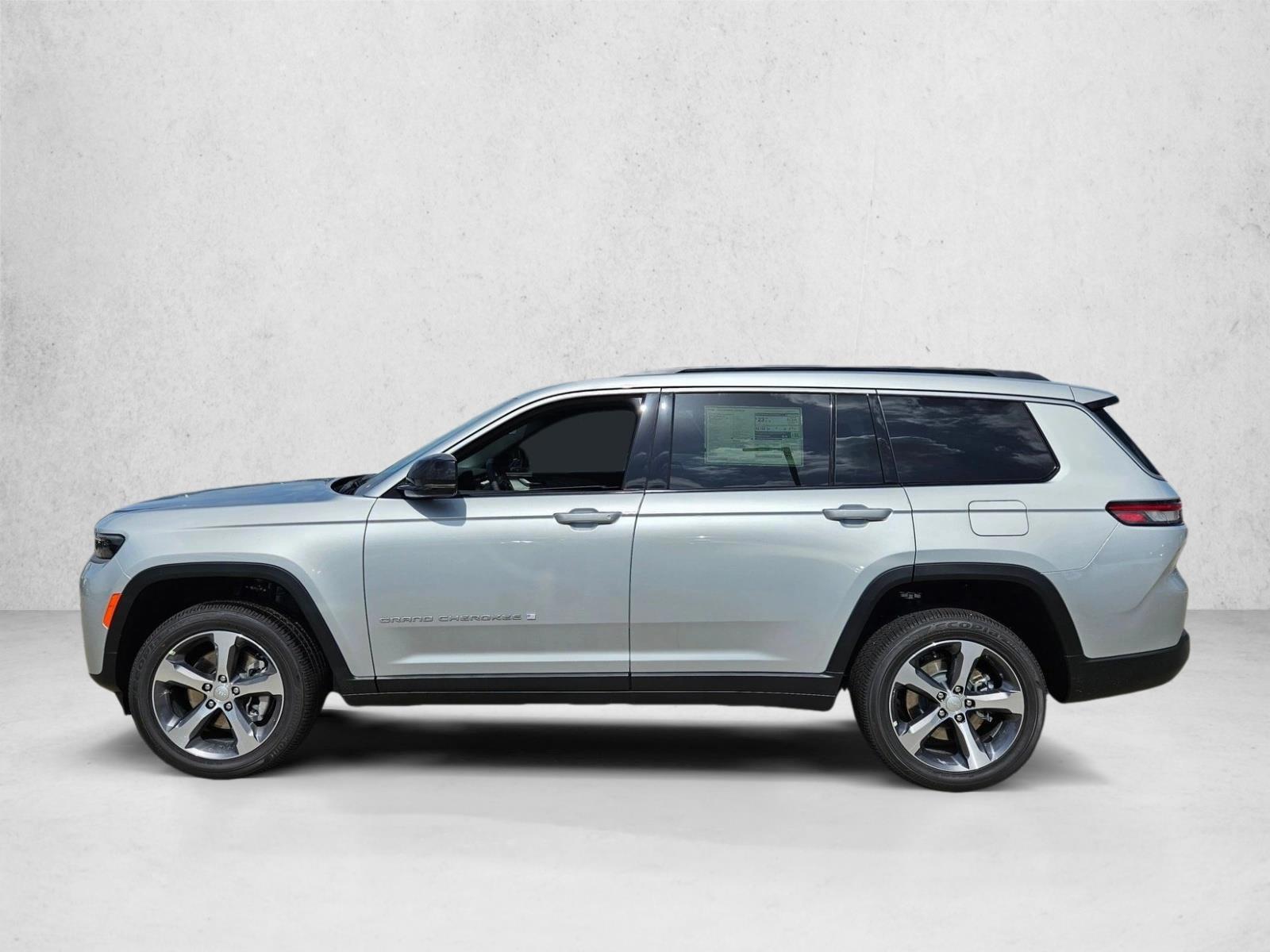Thumbnail: 2026 Jeep Grand Cherokee L - 2