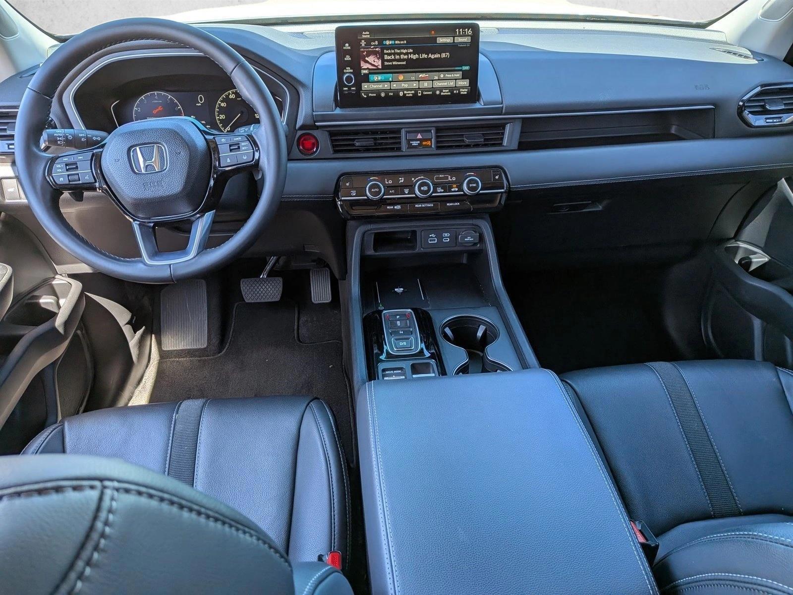 Thumbnail: 2023 Honda Pilot - 3