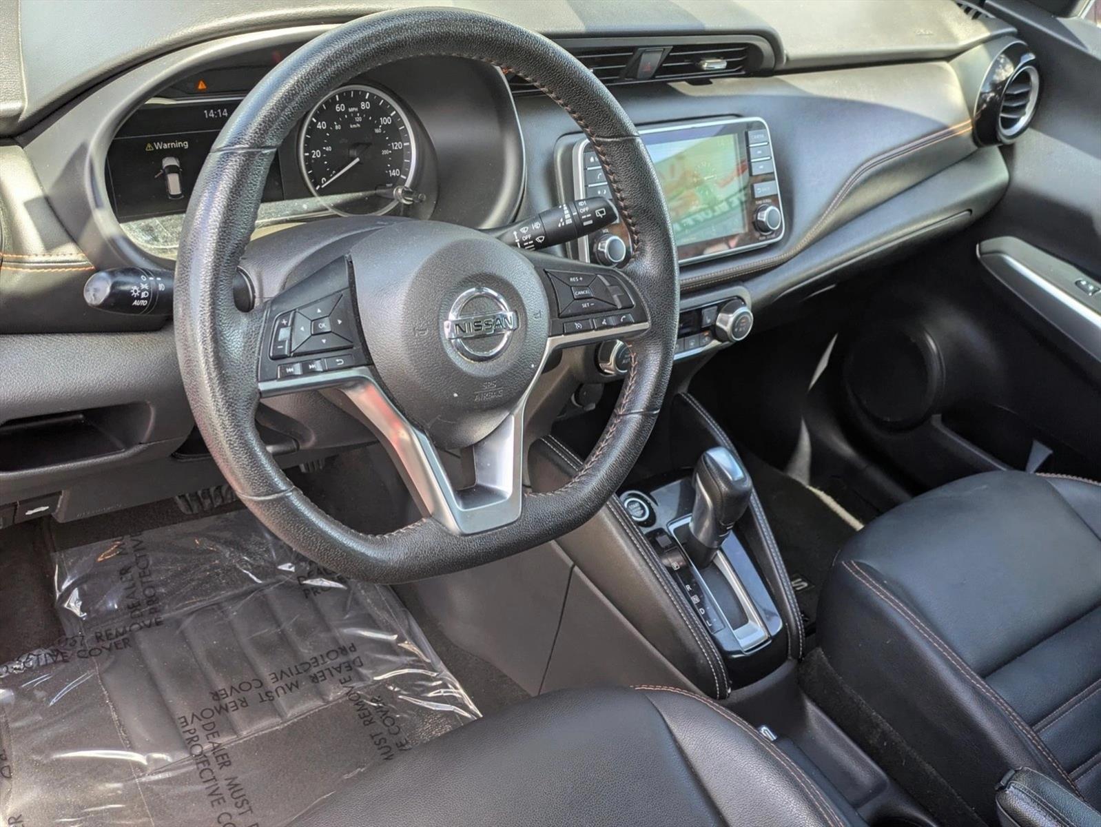 Thumbnail: 2020 Nissan Kicks - 3