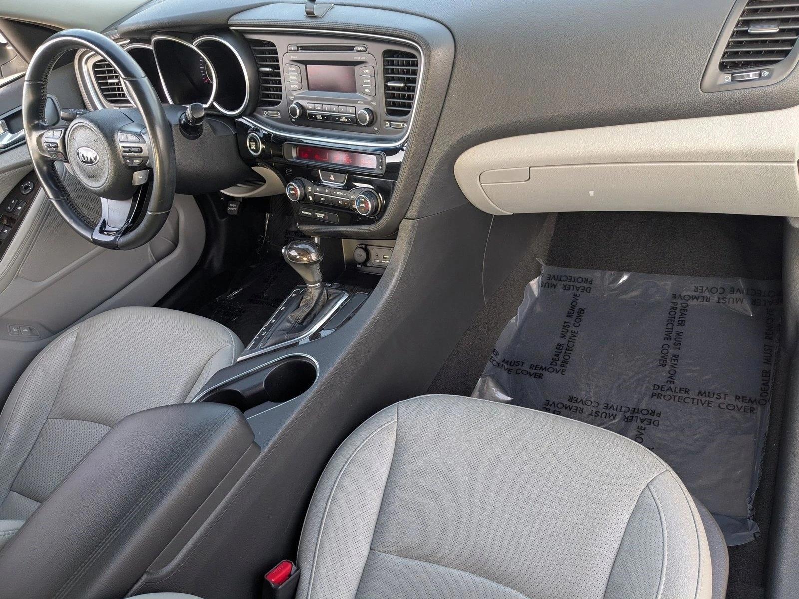 Thumbnail: 2015 Kia Optima - 4