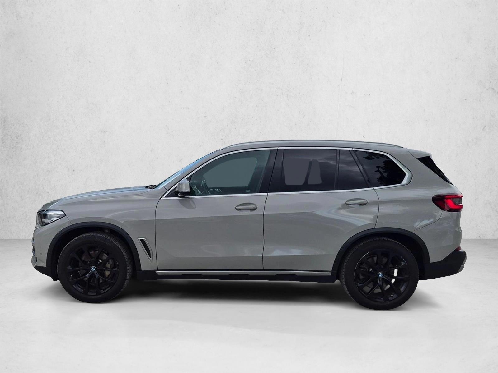 Thumbnail: 2021 BMW X5 - 3