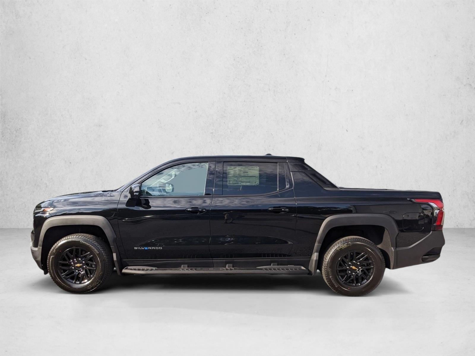 Thumbnail: 2026 Chevrolet Silverado EV - 2