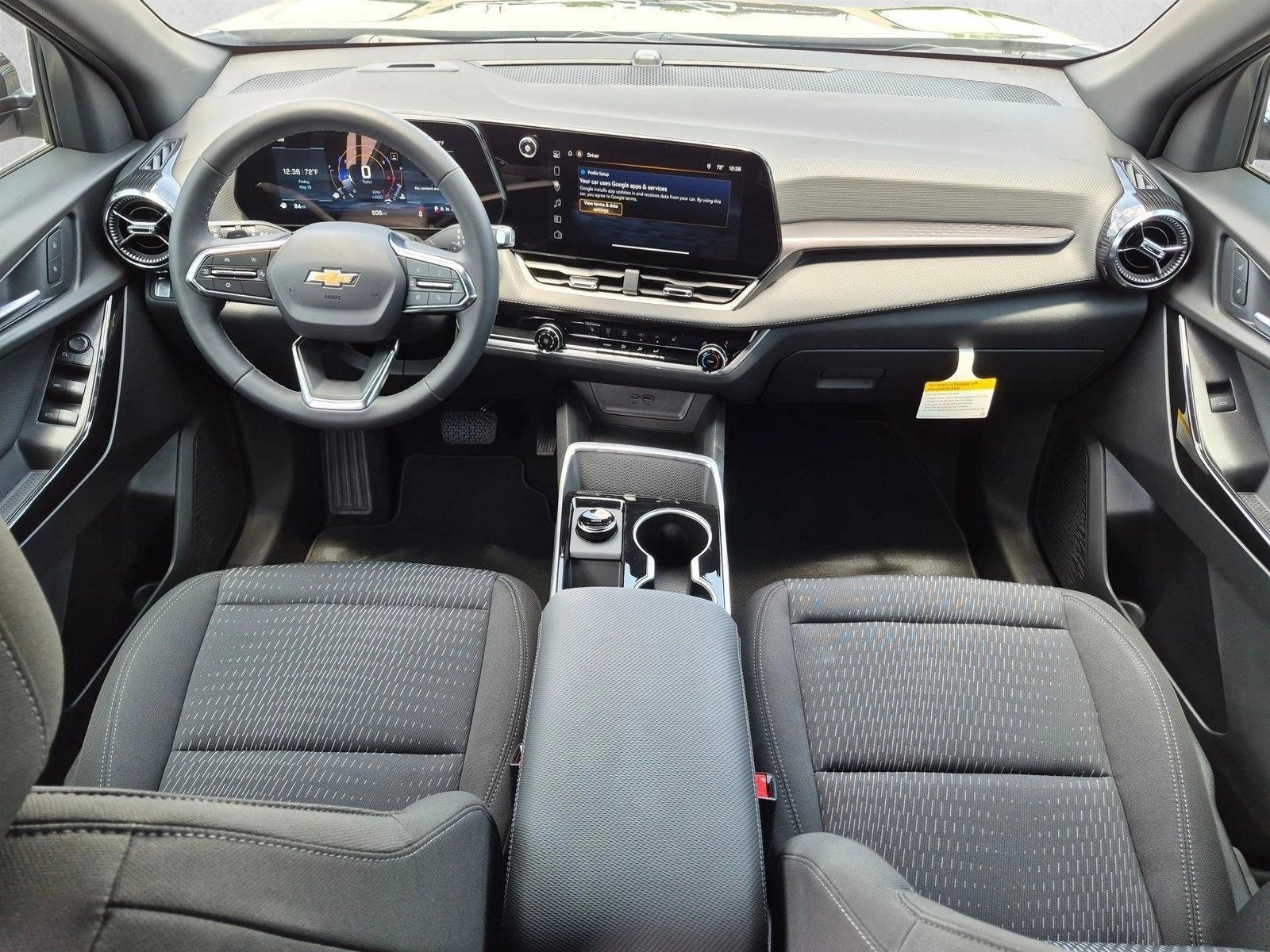 Thumbnail: 2026 Chevrolet Equinox - 3