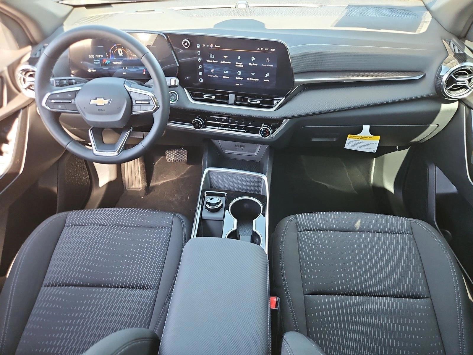 Thumbnail: 2027 Chevrolet Equinox - 4