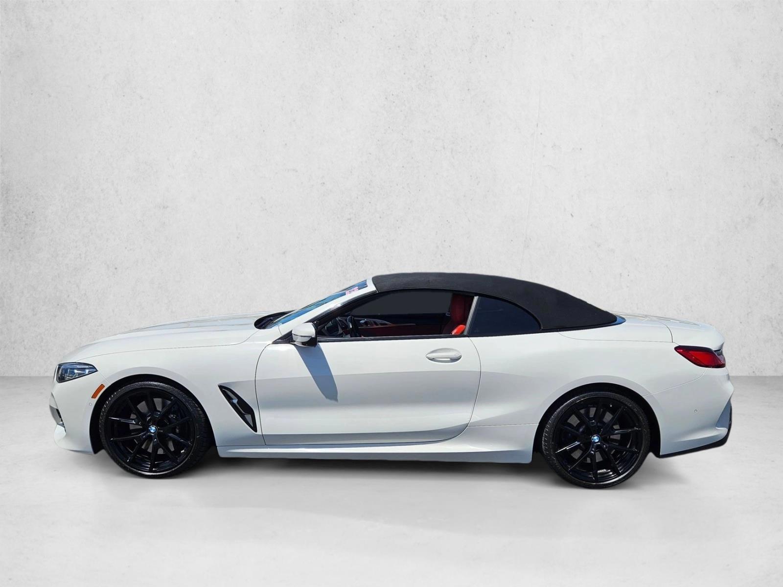 Thumbnail: 2022 BMW 8 Series - 2