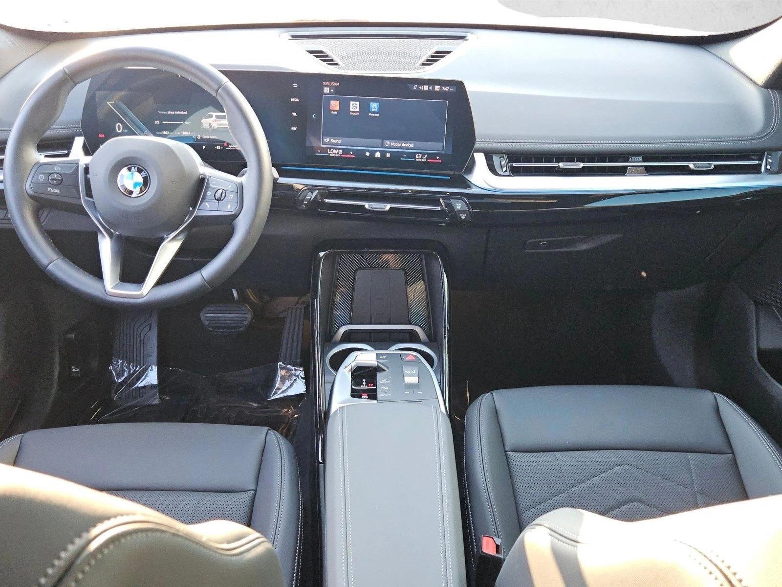 Thumbnail: 2026 BMW X1 - 4