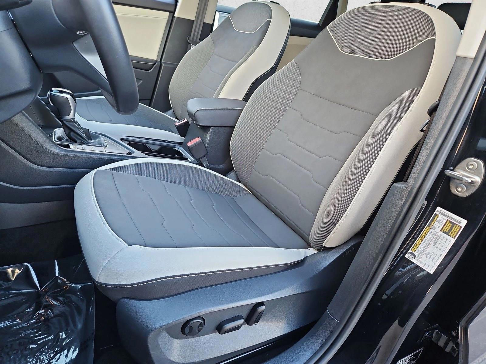 2026 Volkswagen Taos SE - Photo 15