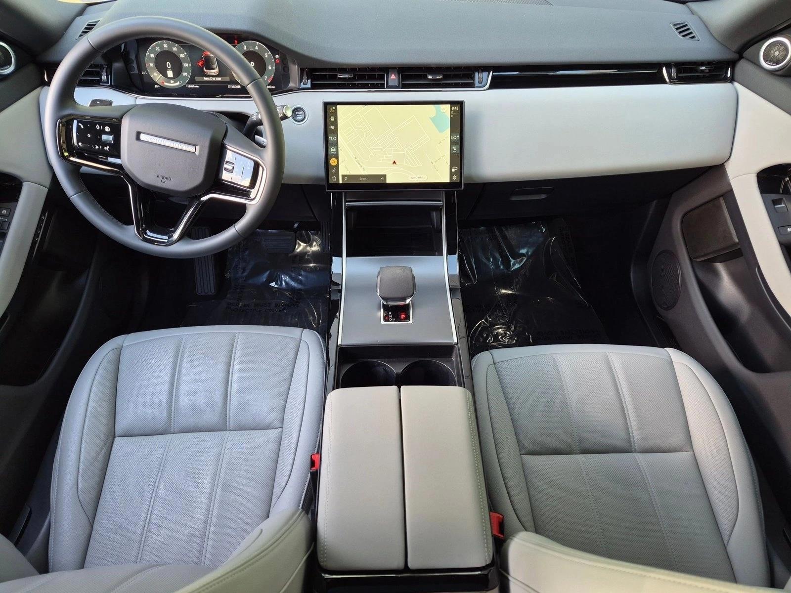 Thumbnail: 2026 Land Rover Range Rover Evoque - 4