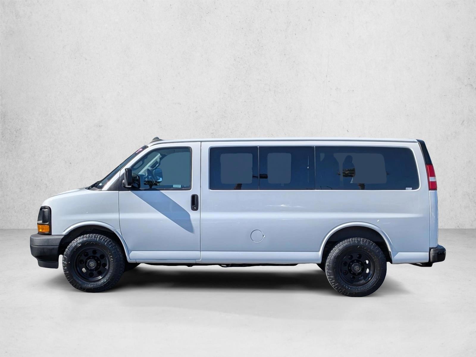 Thumbnail: 2017 Chevrolet Express - 2