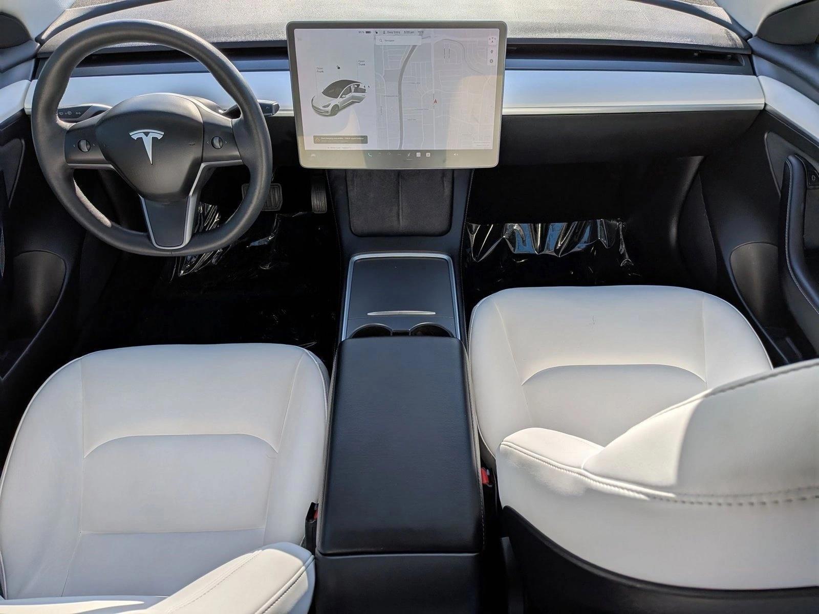 Thumbnail: 2022 Tesla Model 3 - 3