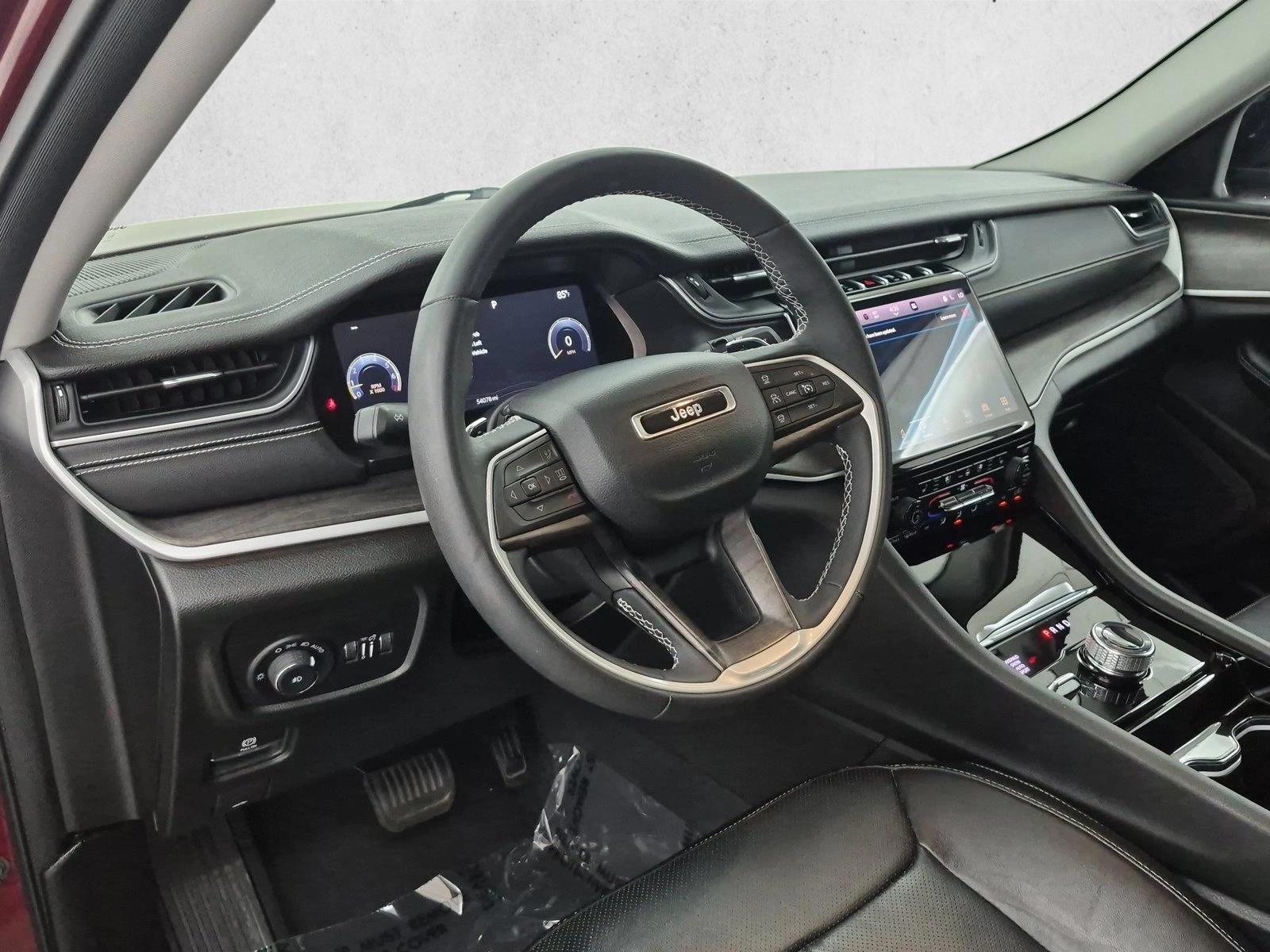 Thumbnail: 2023 Jeep Grand Cherokee - 3