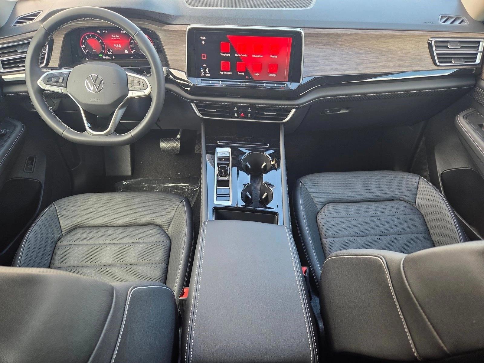 Thumbnail: 2026 Volkswagen Atlas - 4