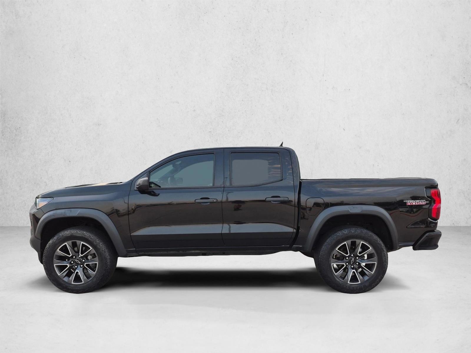 Thumbnail: 2023 Chevrolet Colorado - 2