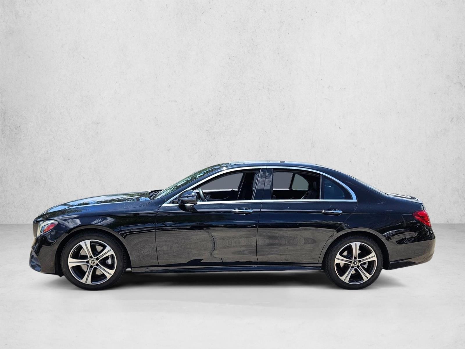 Thumbnail: 2019 Mercedes-Benz E-Class - 2