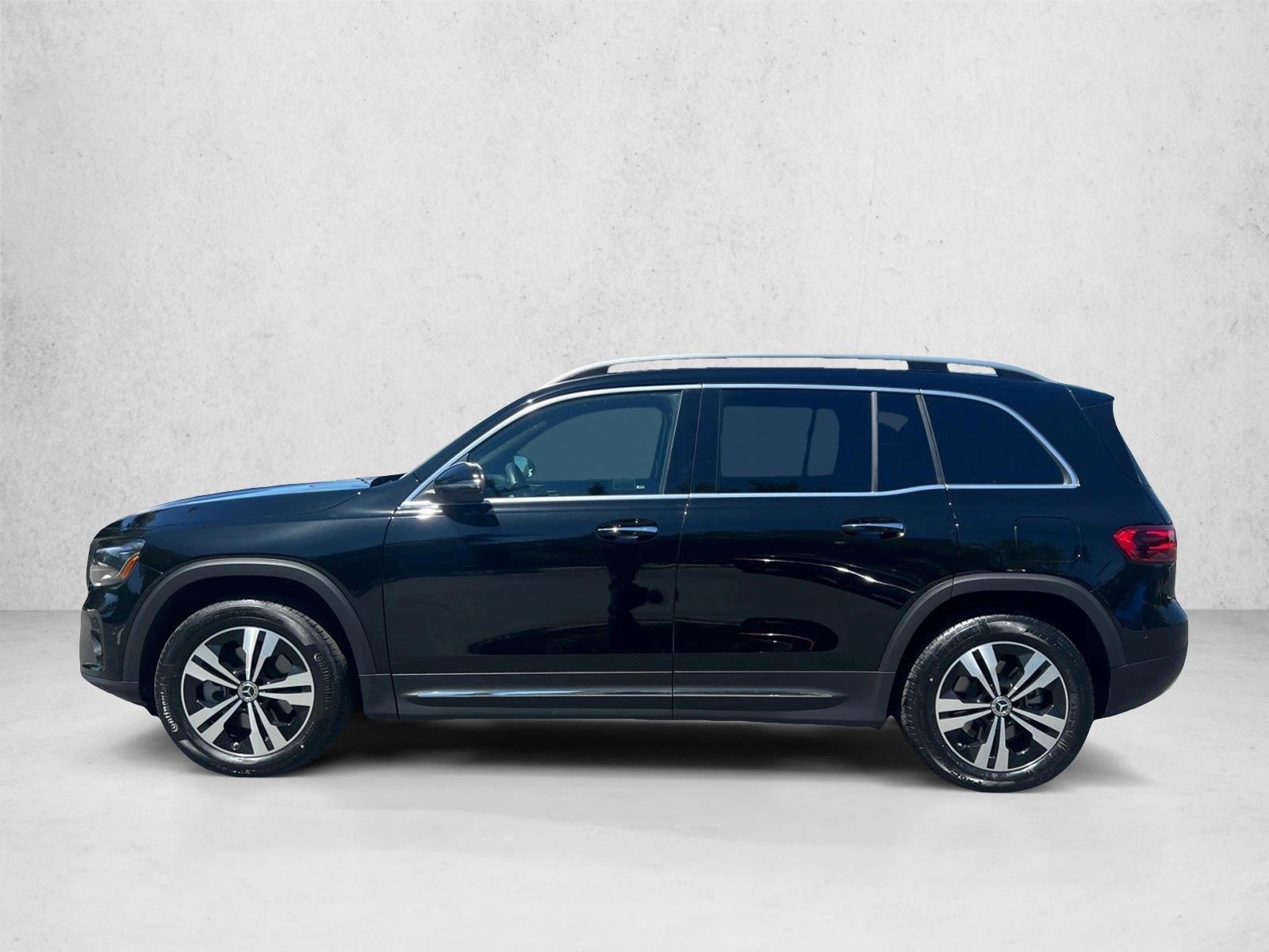 Thumbnail: 2026 Mercedes-Benz GLB - 2