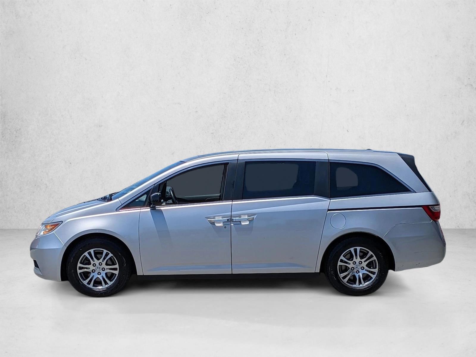 Thumbnail: 2013 Honda Odyssey - 2
