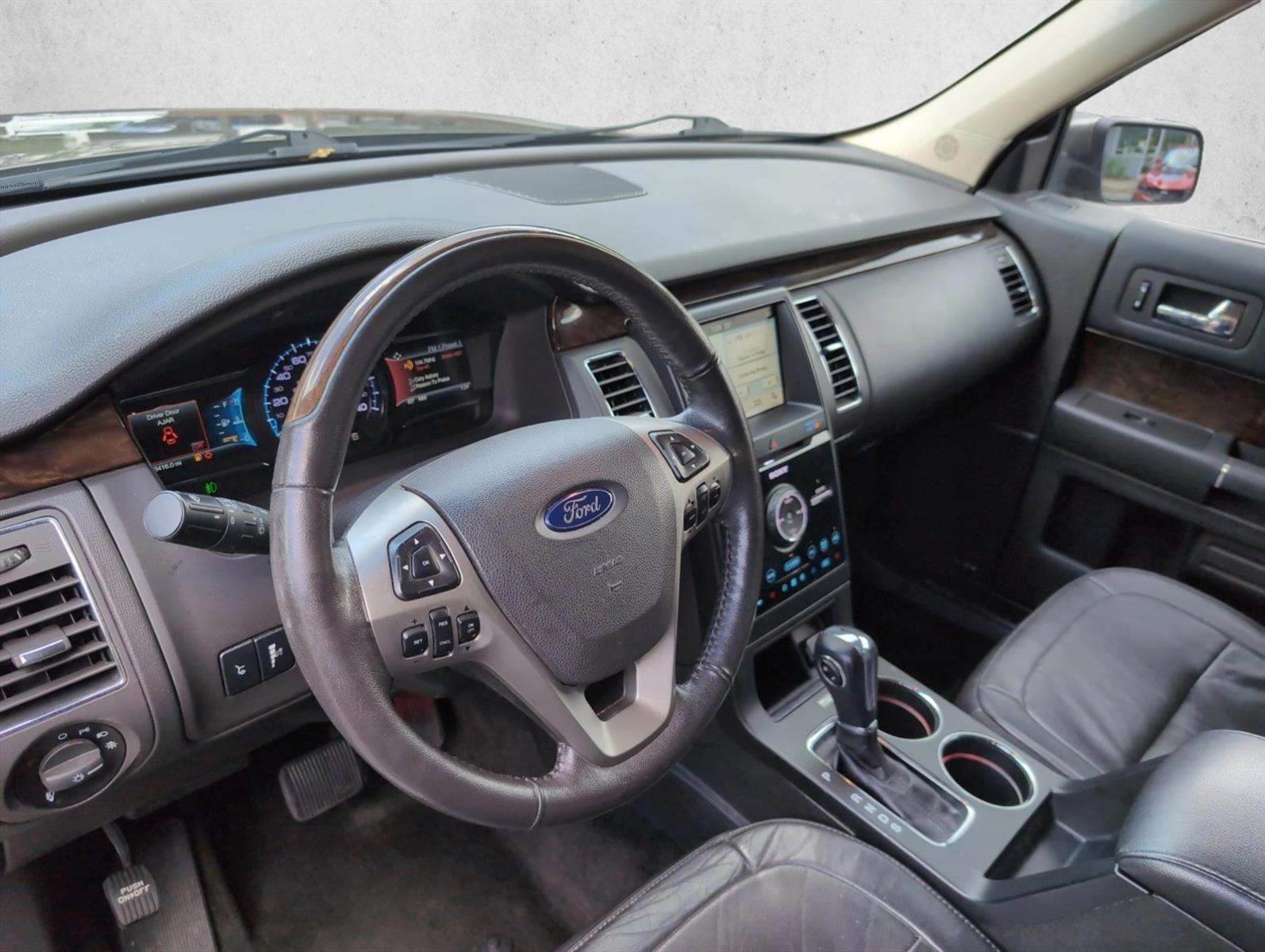 Thumbnail: 2019 Ford Flex - 2