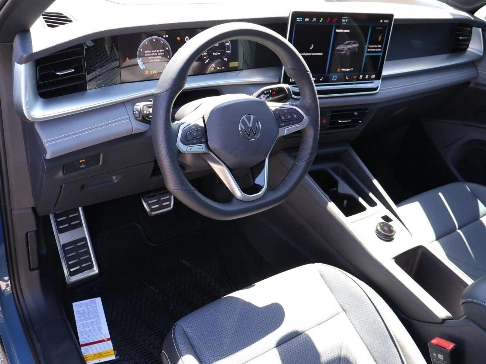 Thumbnail: 2026 Volkswagen Tiguan - 3