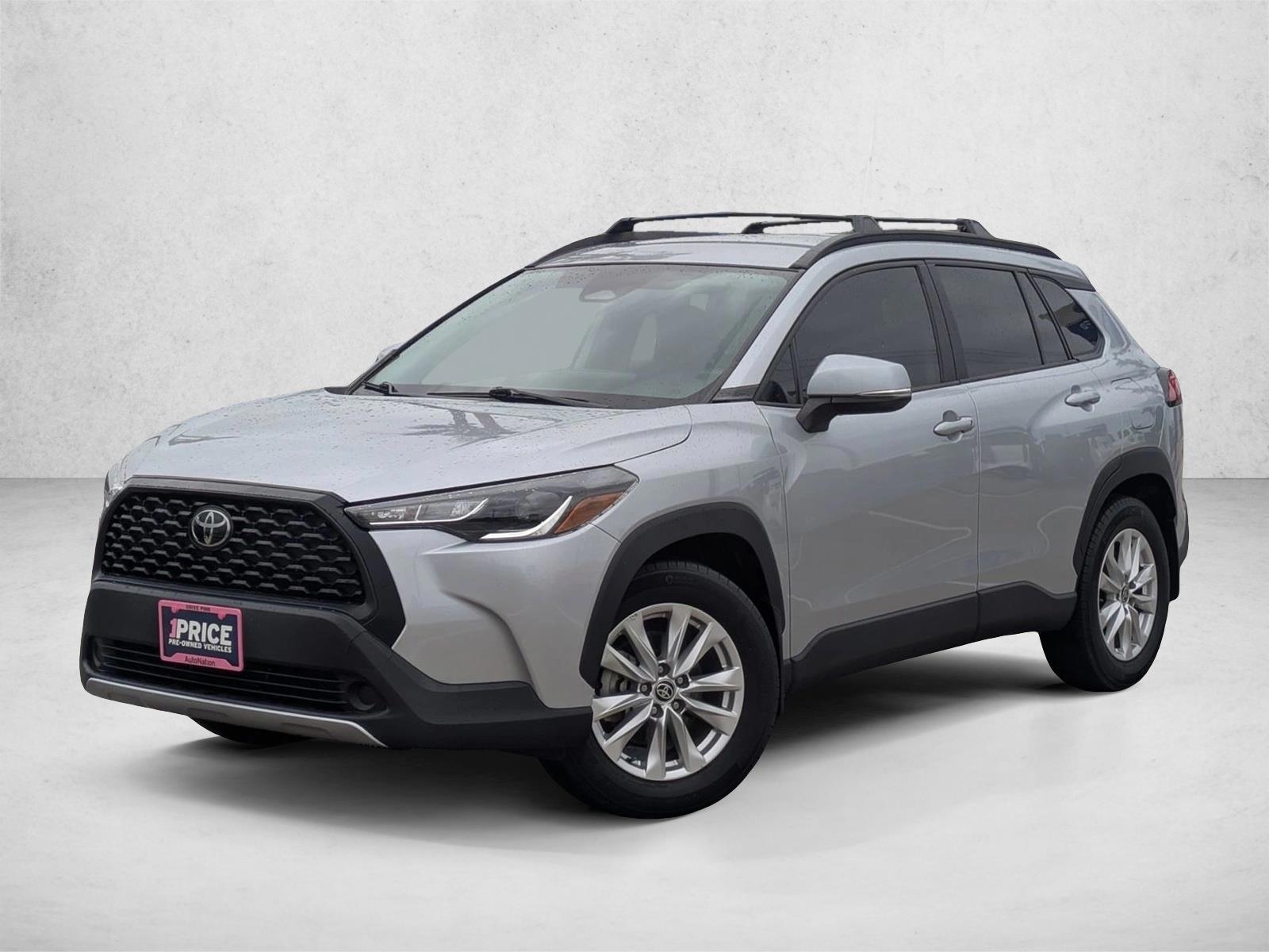 Thumbnail: 2023 Toyota Corolla Cross - 1
