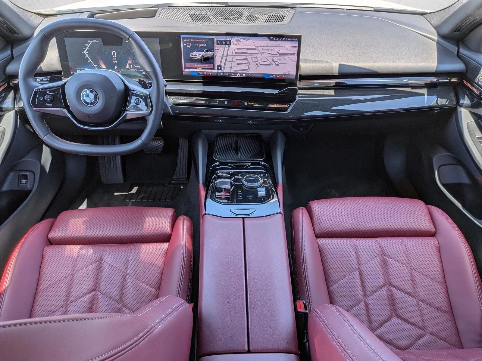 Thumbnail: 2024 BMW 5 Series - 4