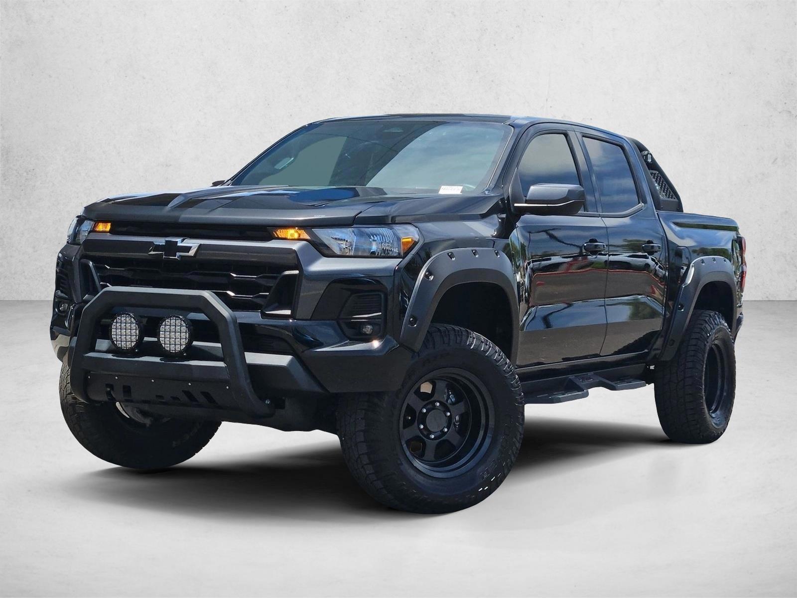 Thumbnail: 2023 Chevrolet Colorado - 2