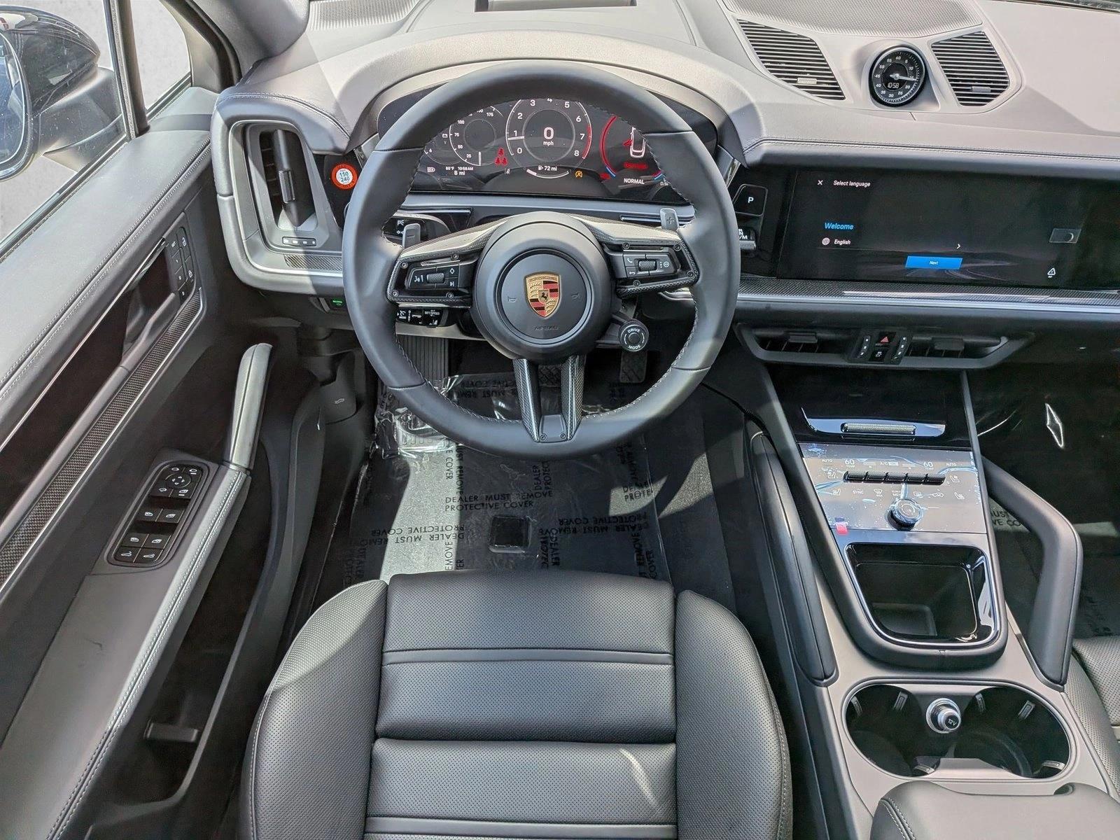 Thumbnail: 2026 Porsche Cayenne - 3